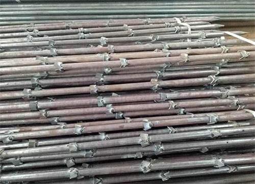 伍家岗隧道钢花管